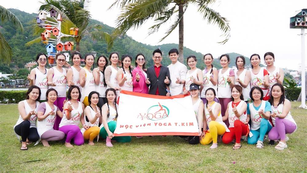 Bài học đắt giá: chuyên môn là cái sàn, quản trị con người mới là cái trần.