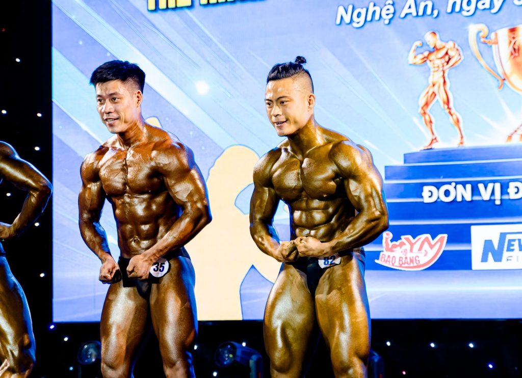 Phần thi thể hình nam tại giải thể hình Nghệ An 2026