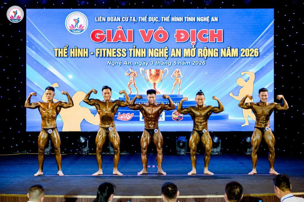 Phần thi thể hình nam, tư thế hai tay trước tại giải thể hình Nghệ An 2026