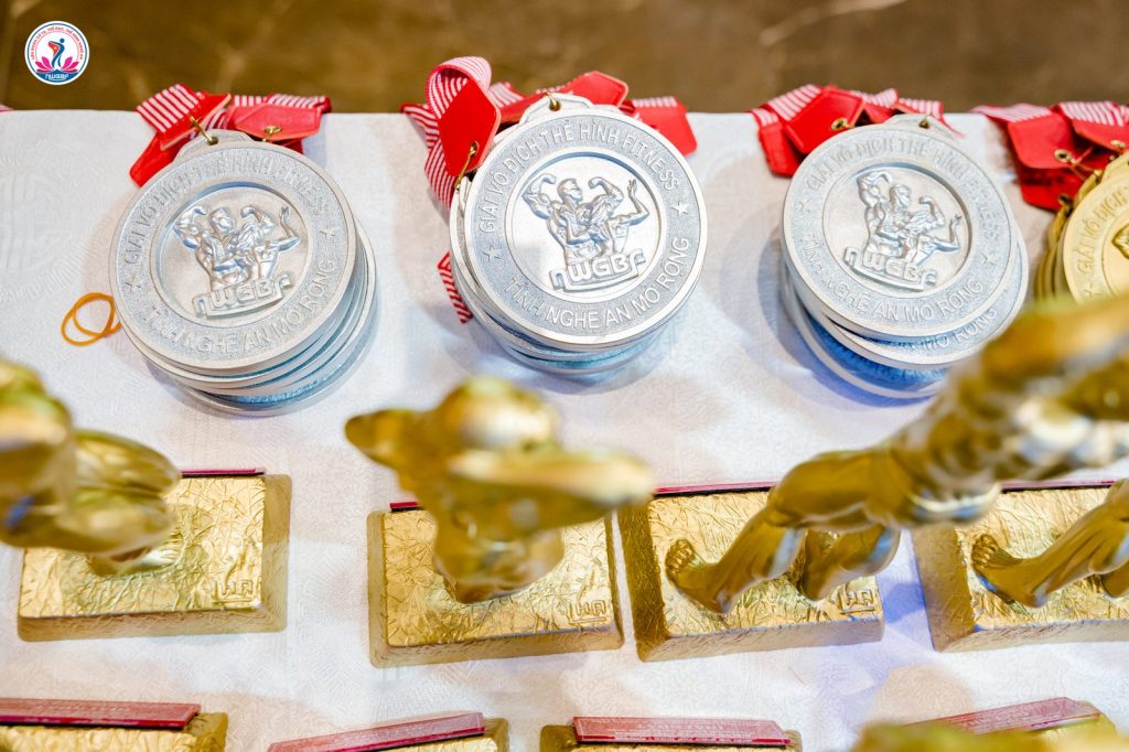 Cận cảnh huy chương của giải thể hình Nghệ An 2026