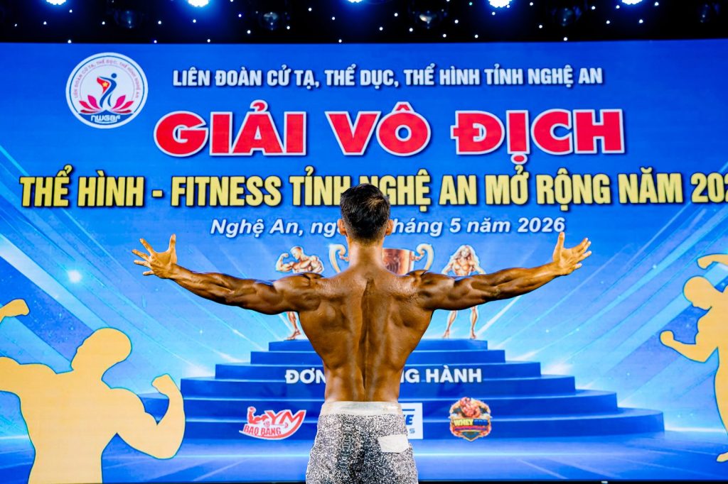 Phần thi men's physique, tư thế mở xô sau tại giải thể hình Nghệ An 2026