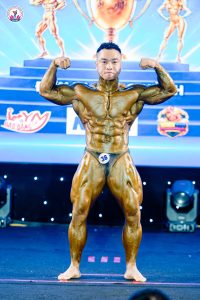 Phần thi thể hình nam, tư thế hai tay trước tại giải thể hình Nghệ An 2026
