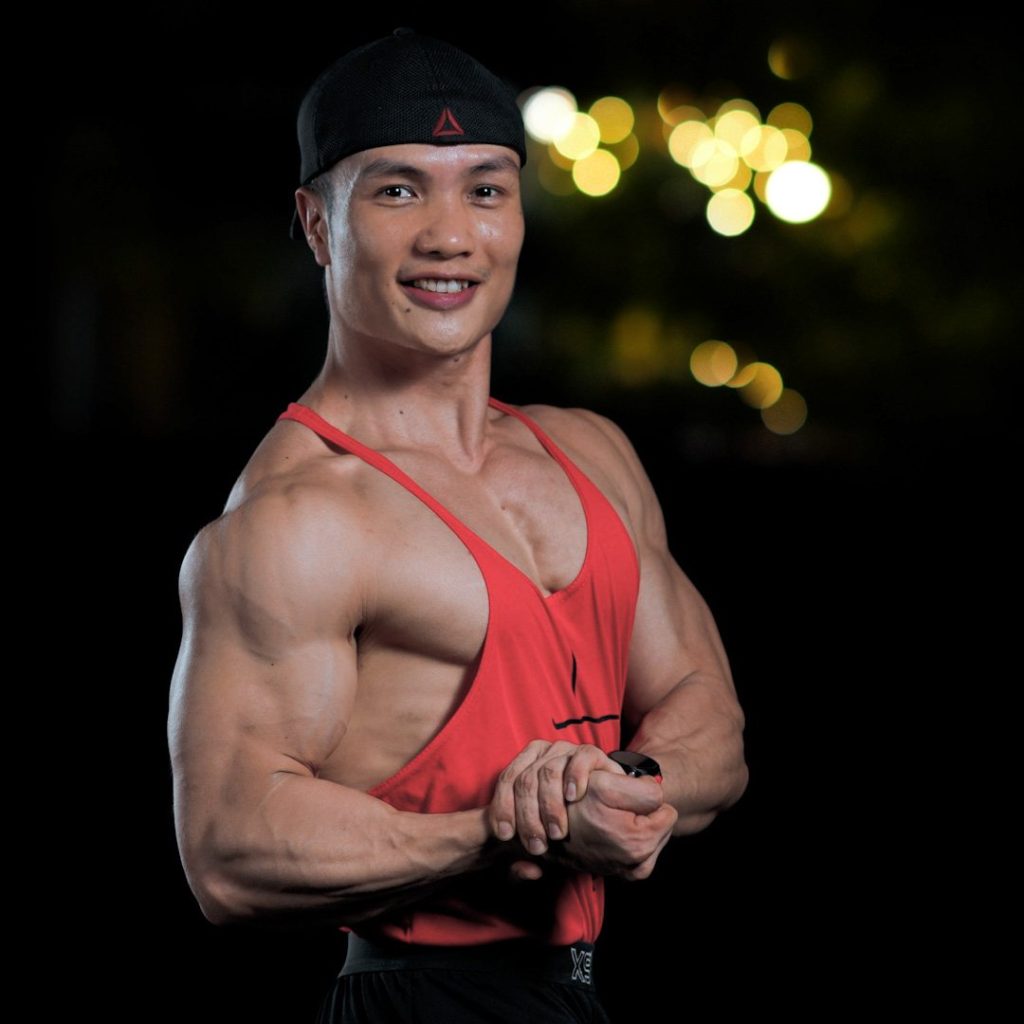 Thuê PT gym ở Vinh, Nghệ An: HLV Nguyễn Bảo Bằng gồng cơ